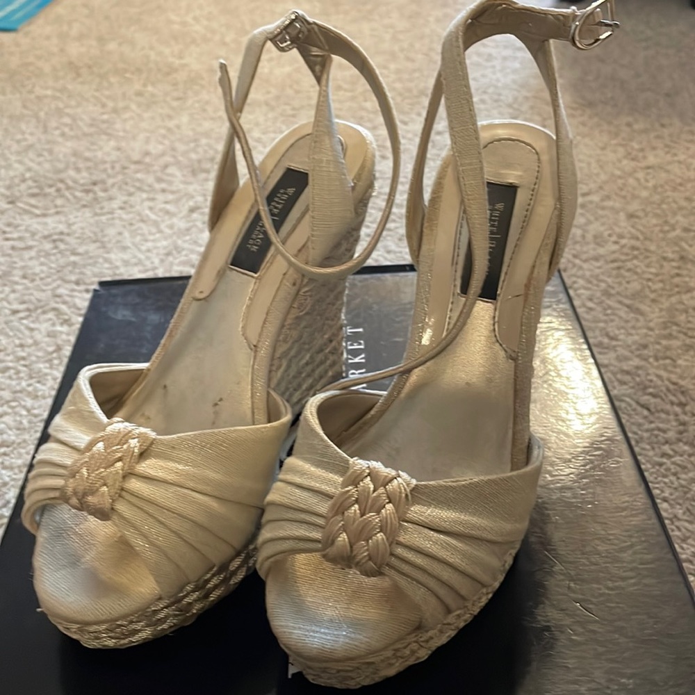 White House Black Market wedges size 6